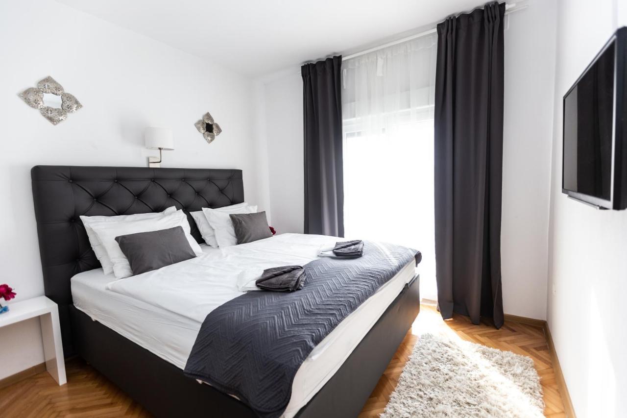 Luxury Apartments Mia Podstrana Eksteriør bilde