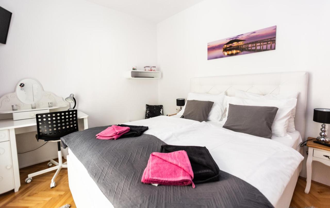 Luxury Apartments Mia Podstrana Eksteriør bilde
