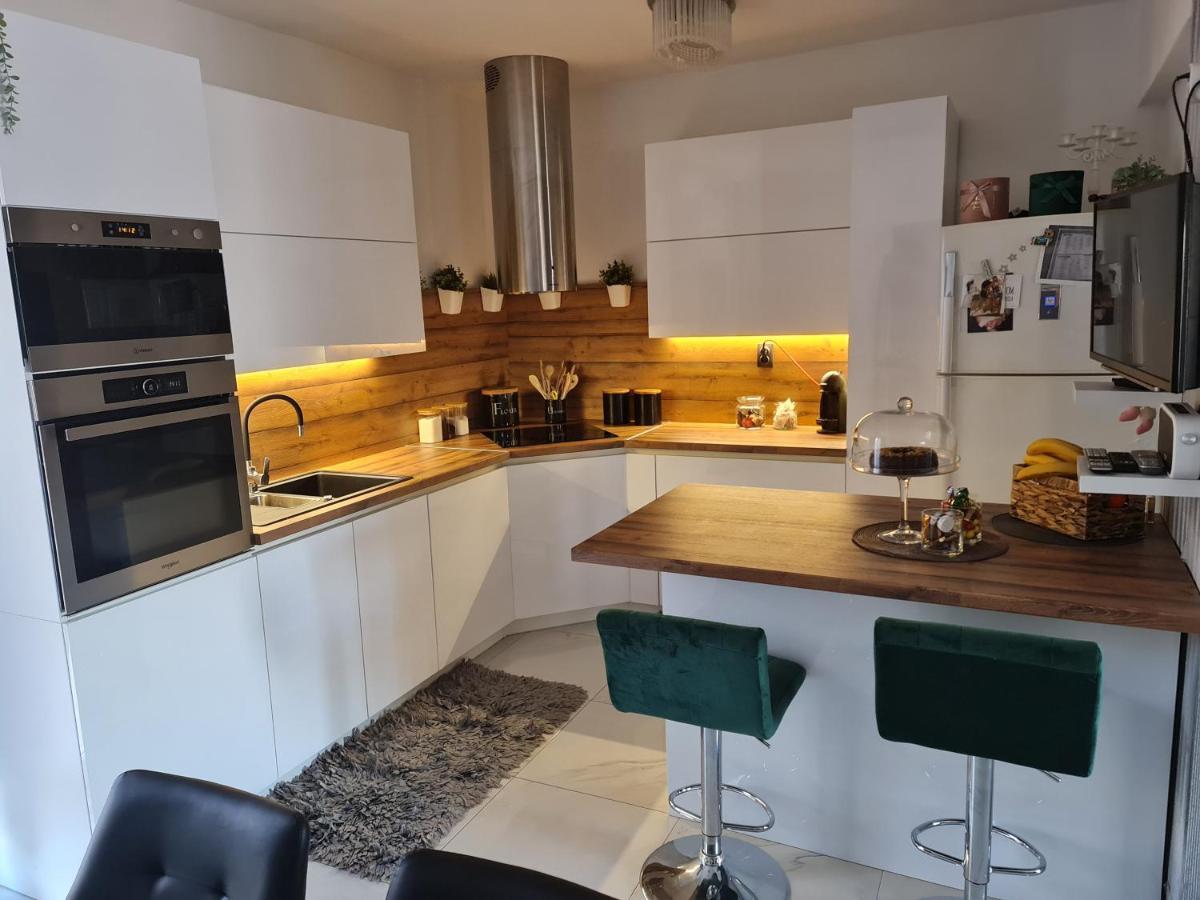 Luxury Apartments Mia Podstrana Eksteriør bilde