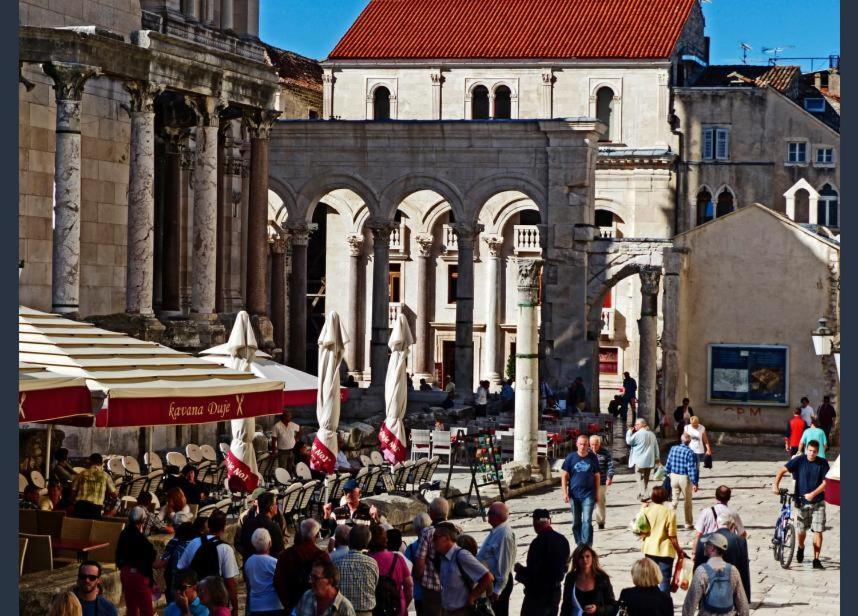 Luxury Apartments Mia Podstrana Rom bilde